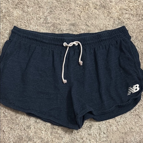 New Balance Women's Navy Athletic Shorts - Picture 1 of 2
